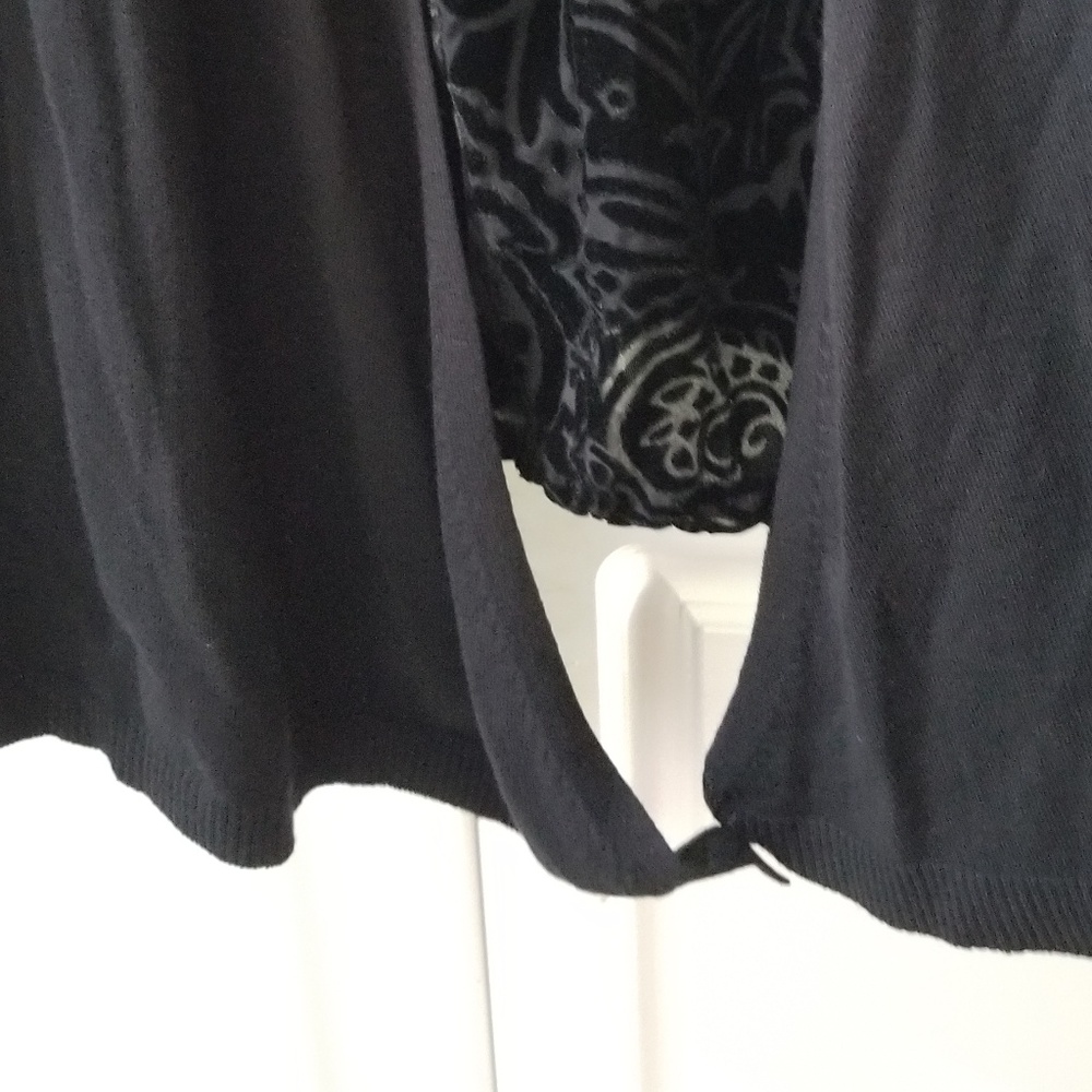 Blouse - Picture 7 of 8